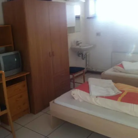 Guest house Travel 2*